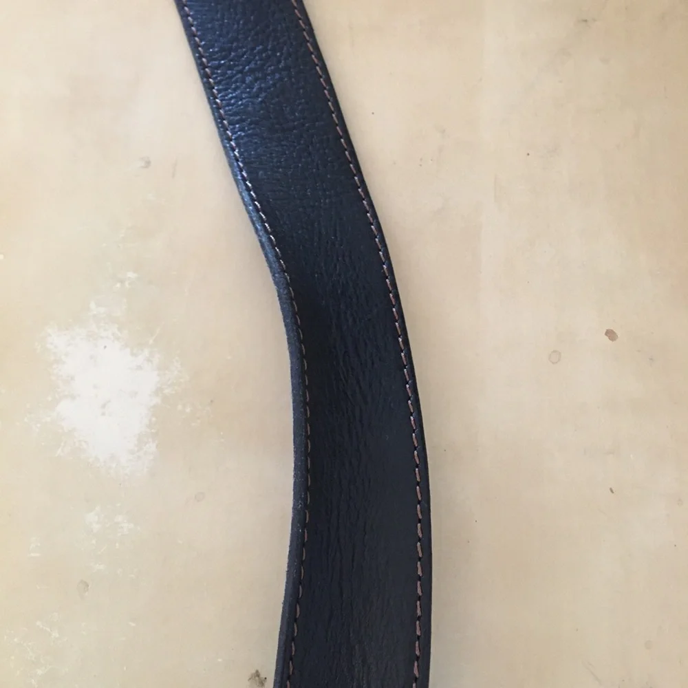 Allen Edmonds pebbled leather belt black size 42